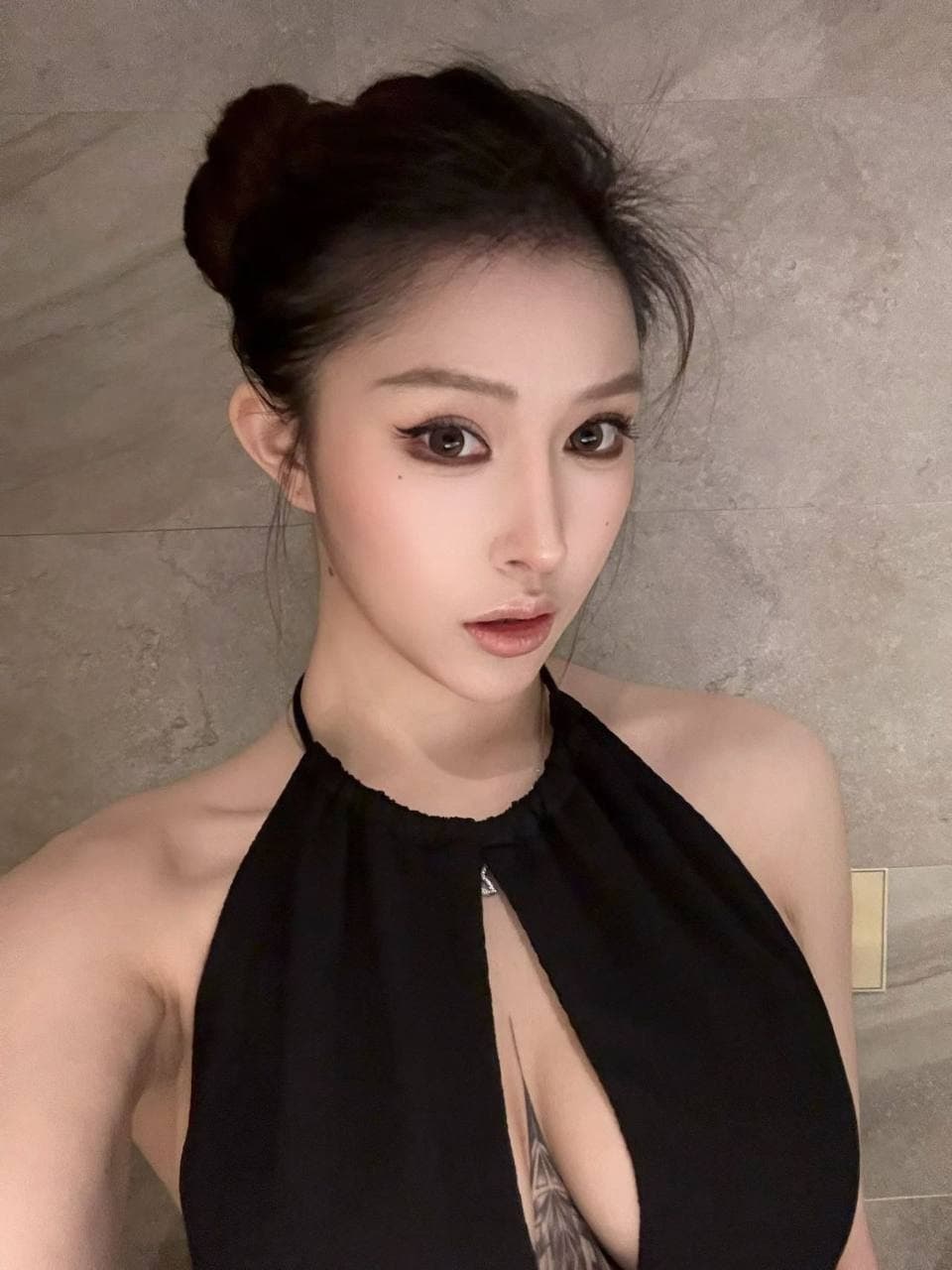 SS002